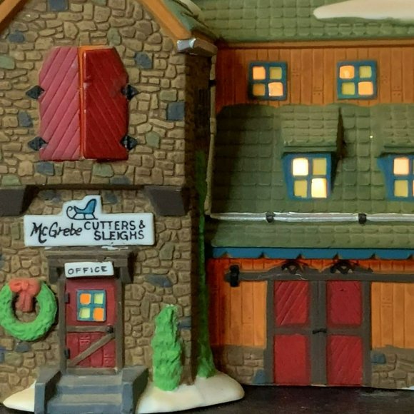 Dept 56 McGrebe Cutters & Sleighs New England Village Lighted Building - 1991 - Picture 3 of 12